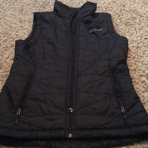 Columbia vest